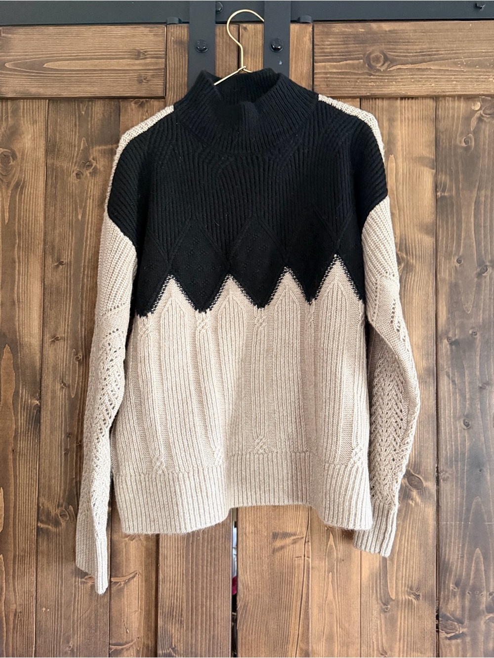 Simply Vera Vera Wang Black and Cream Mock Neck Colorblock Sweater